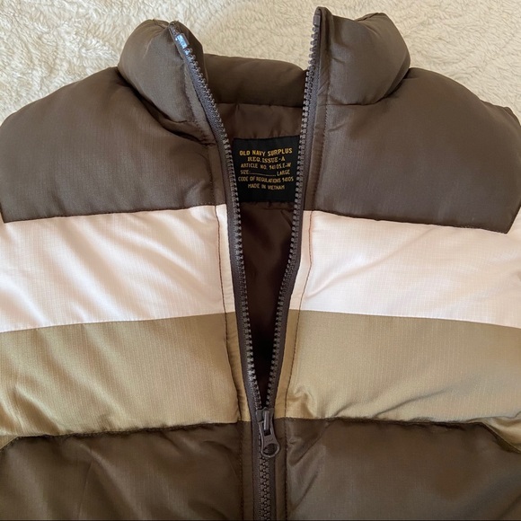*SOLD* Brown Colorblock Puffer Vest - Picture 4 of 5